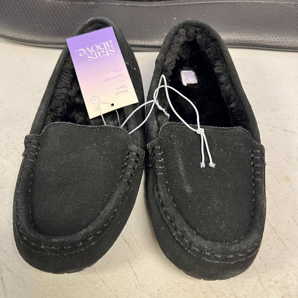 Women's Stars Above Gemma Moccasin Slipper Shoes Black Size 6